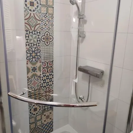 Апартаменты 41m2 Klecina, Jutrzenki, Garaz Podziemny, Klimatyzacja, *